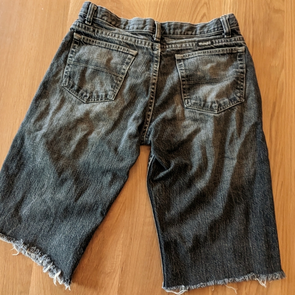 Boys Wrangler Jeans Shorts size  14 Huskey